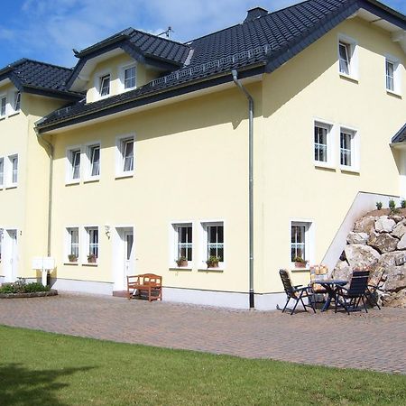 Ferienwohnung Mastiaux Mirbach Eksteriør billede